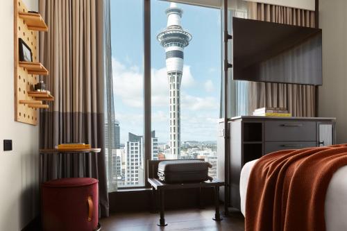 Postel nebo postele na pokoji v ubytování Hotel Indigo Auckland by IHG