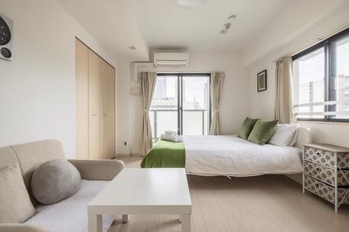 Prendre Namba AFP Apartment
