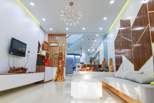 TV a/nebo společenská místnost v ubytování Bill Best Villa - Phan Thiết