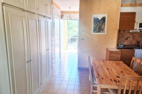 Fotografie z fotogalerie ubytování Studio douillet à Gréoux-les-Bains - 30 m² - Terrasse v destinaci Gréoux-les-Bains