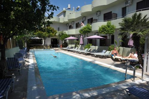 
The swimming pool at or near Anseli Hotel
