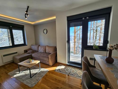 Χώρος καθιστικού στο Apartman 23 Titova vila