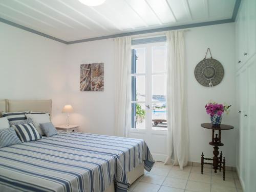 Katil atau katil-katil dalam bilik di The Villa Evita Stunning View with private pool