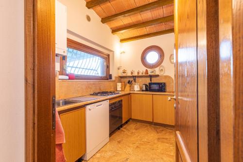 Η κουζίνα ή μικρή κουζίνα στο Il Gugnolo - Casale in Val d'Orcia