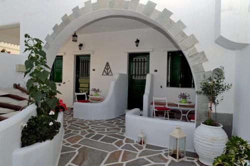 Gallery image of Porto Vlastos in Agios Ioannis Tinos