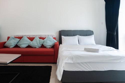 Кровать или кровати в номере I-City Luxury Condominiums, Shah Alam - Smarthome