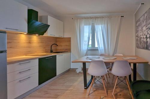 Nhà bếp/bếp nhỏ tại Villa Nina in Bale bei Rovinj