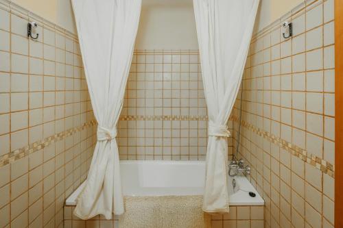 Koupelna v ubytování La Estación de Rabanera