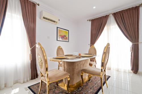 Prostor za sedenje u objektu Rida Apartment