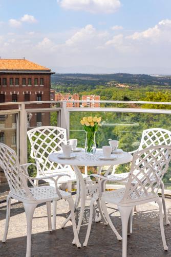Luxury apartments in Barrio Palacio