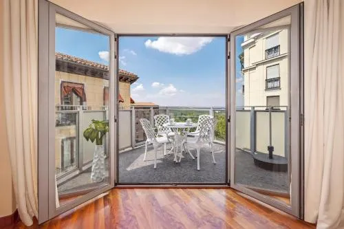 Luxury apartments in Barrio Palacio photo 10