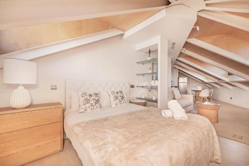 Luxury apartments in Barrio Palacio photo 23