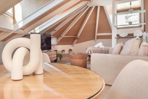 Luxury apartments in Barrio Palacio photo 32