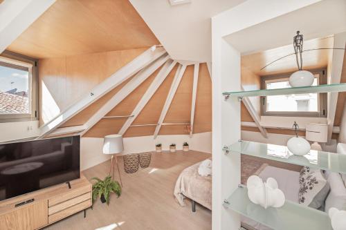 Luxury apartments in Barrio Palacio photo 18