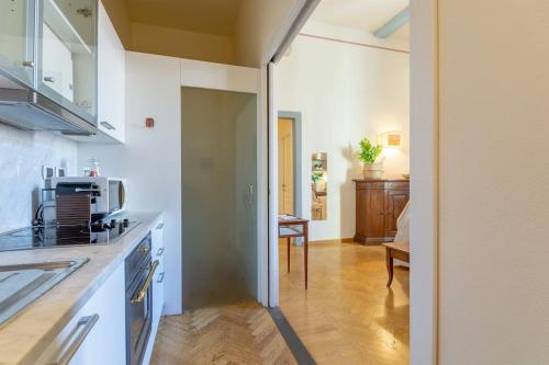 A green flat in Via della Vigna Nuova