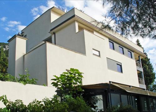 Gallery image of Apartments Villa Ceres in Klek