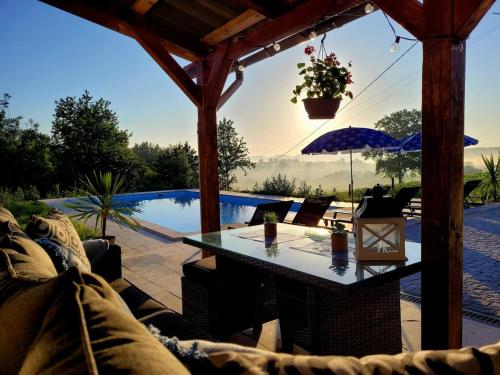 Holiday home Bois de la Borde with private pool