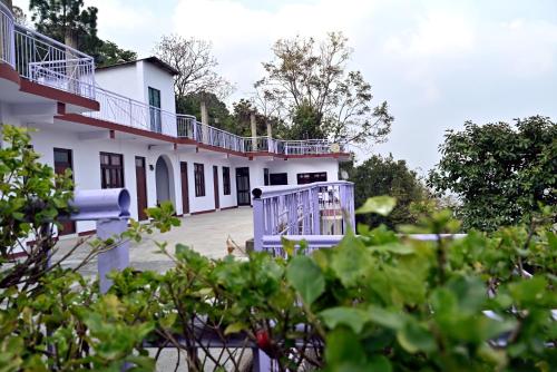 Fotografie z fotogalerie ubytování Sun Shine Haven Retreat v destinaci Kasauli