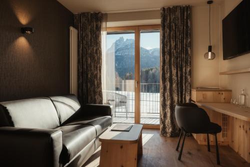 En generel udsigt til bjerge eller udsigt til bjerge taget fra hotellet