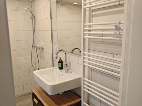 Koupelna v ubytování Ferienwohnung Diekblick - Kleiner Deichhof