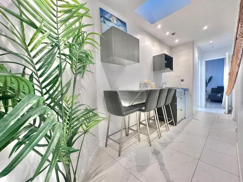 Photo de la galerie de l'établissement Villa Vieux Lille access, proche gare, parking Offert, à Mons-en-Baroeul