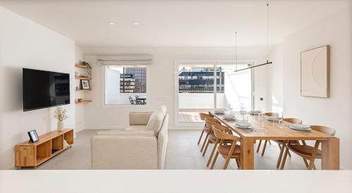 Penthouse with Terrace near Gran Via and Camp Nou