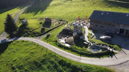 Gallery image of Jausenstation Neuschwand in Hittisau