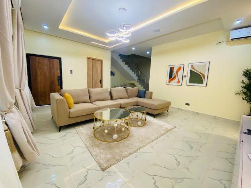 4 bedroom Shortlet home in Lekki