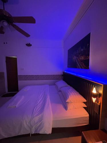 Gallery image of Aloha inn in Himmafushi