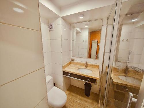 Ένα μπάνιο στο Luxury Providencia 305