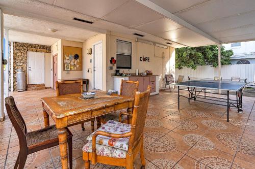 a kitchen and dining room with a table and chairs at Private Studio in Little Havana in Miami