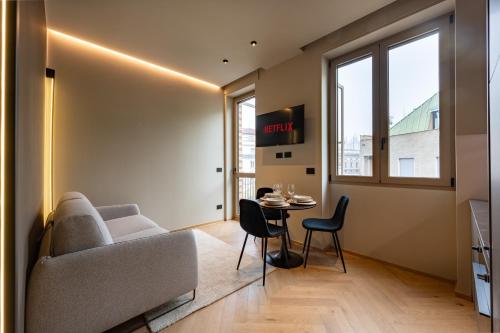 Luxury Suite with View Steps from the Duomo
