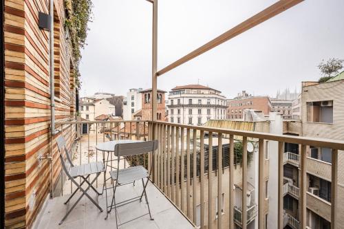Luxury Suite with View Steps from the Duomo