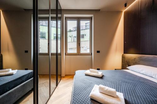 Luxury Suite with View Steps from the Duomo
