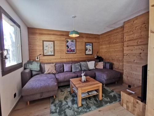 Joli appartement rénové et garage proche cabines Pontillas