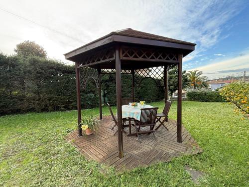 Zahrada ubytování Casa Rontani