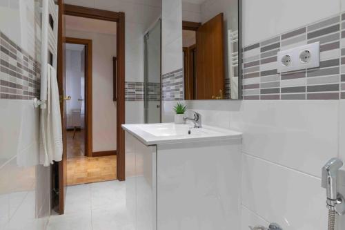 Ένα μπάνιο στο Apartamento San Millan Confort