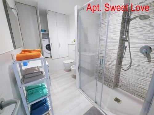 Ένα μπάνιο στο Cottage Sea & Land apt Relax o apt Sweet Love