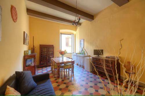 Historical building charming apartment
