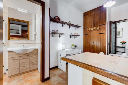 BDC - Egeria 3-Bdr huge apartment