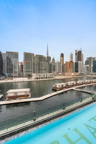 Exclusive Apt 4 Pex with Burj Khalifa View