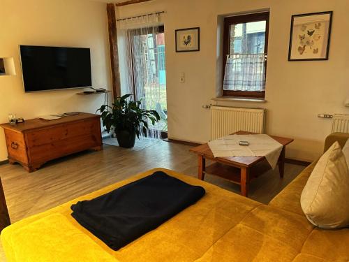 TV a/nebo společenská místnost v ubytování Cottage Hühnerstall