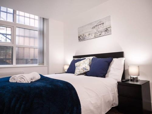 Postel nebo postele na pokoji v ubytování SAV Stays Apartments Rutland Leicester