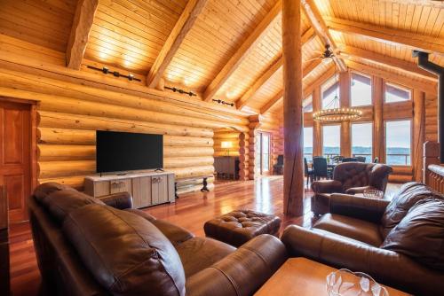 Imagen de la galería de NEW Black Horse Lodge, en Fiddletown