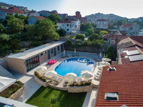 Orka Apartments