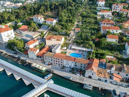 Orka Apartments