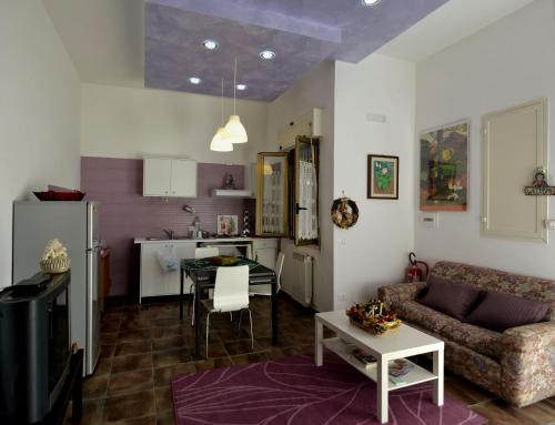 Ruang duduk di Michael's House B&B