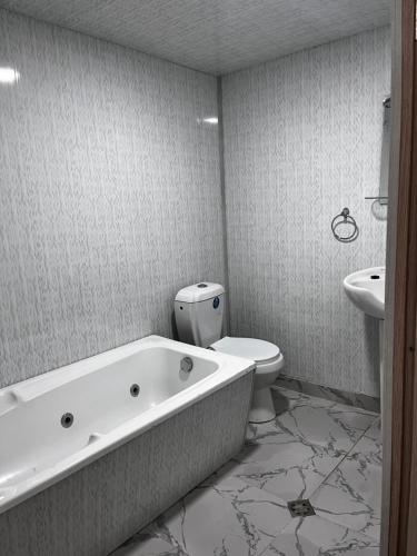 Koupelna v ubytování Vage Gest House