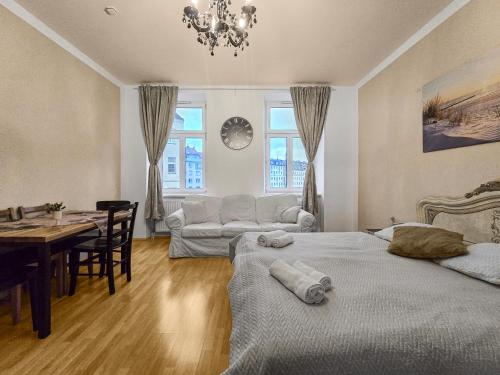 Davidov Stays Danube