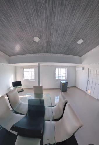 apartamento zona centro una cuadra de las playas